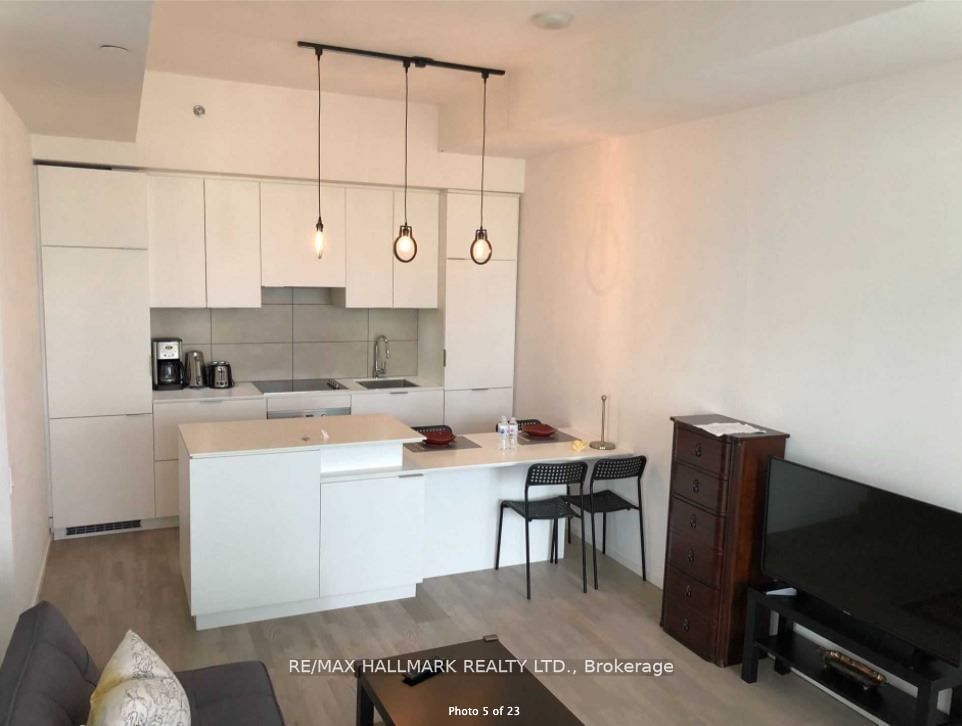 5 St Joseph St, unit 2601 for rent - image #6