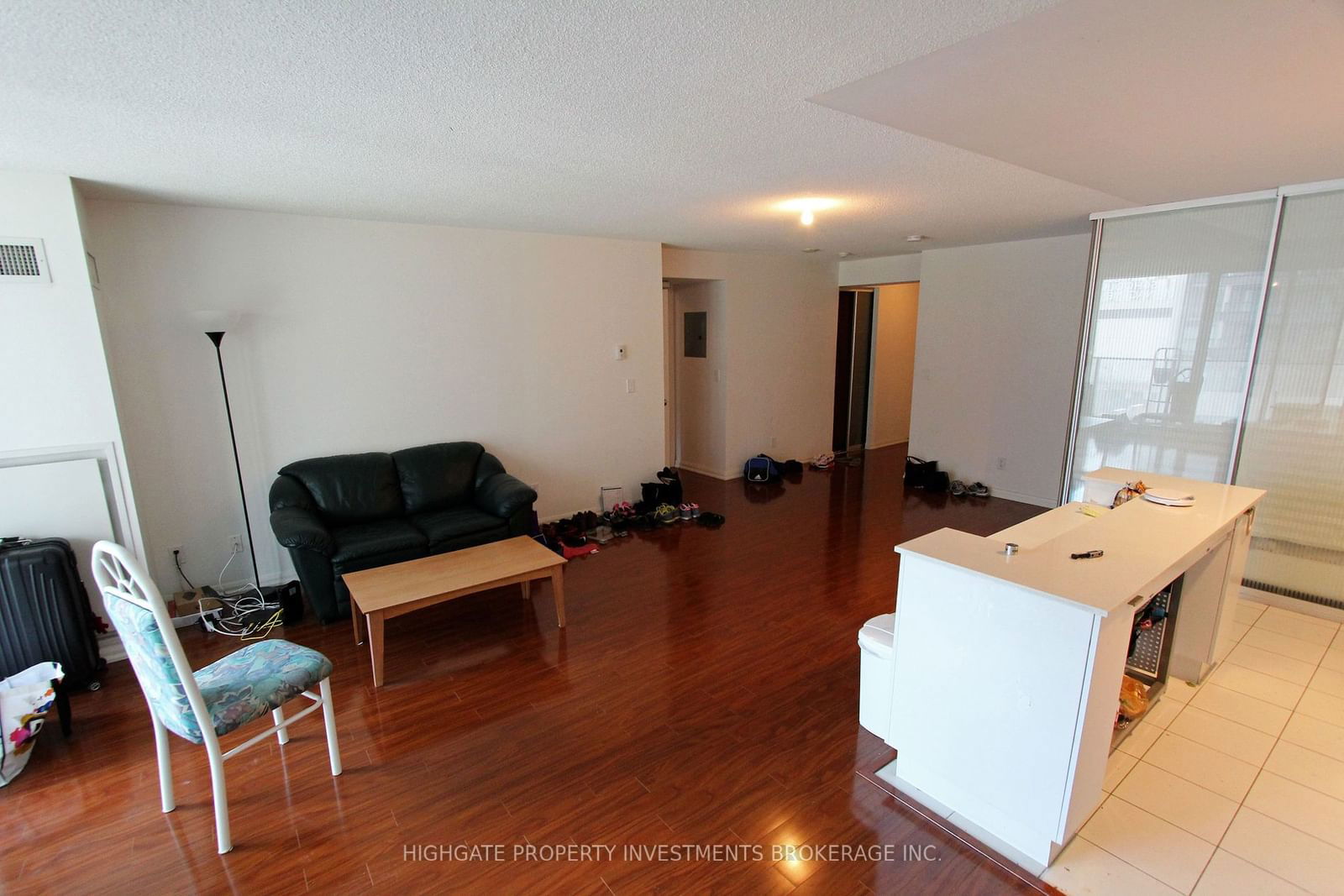 111 Elizabeth St, unit 650 for rent - image #3