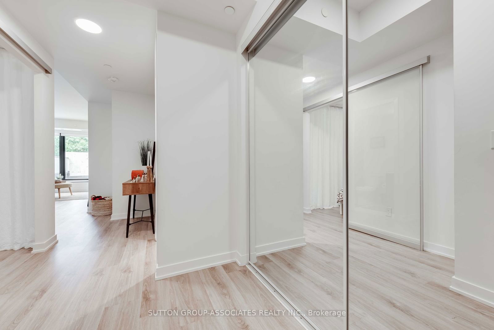 840 St Clair Ave W, unit 318 for sale - image #5