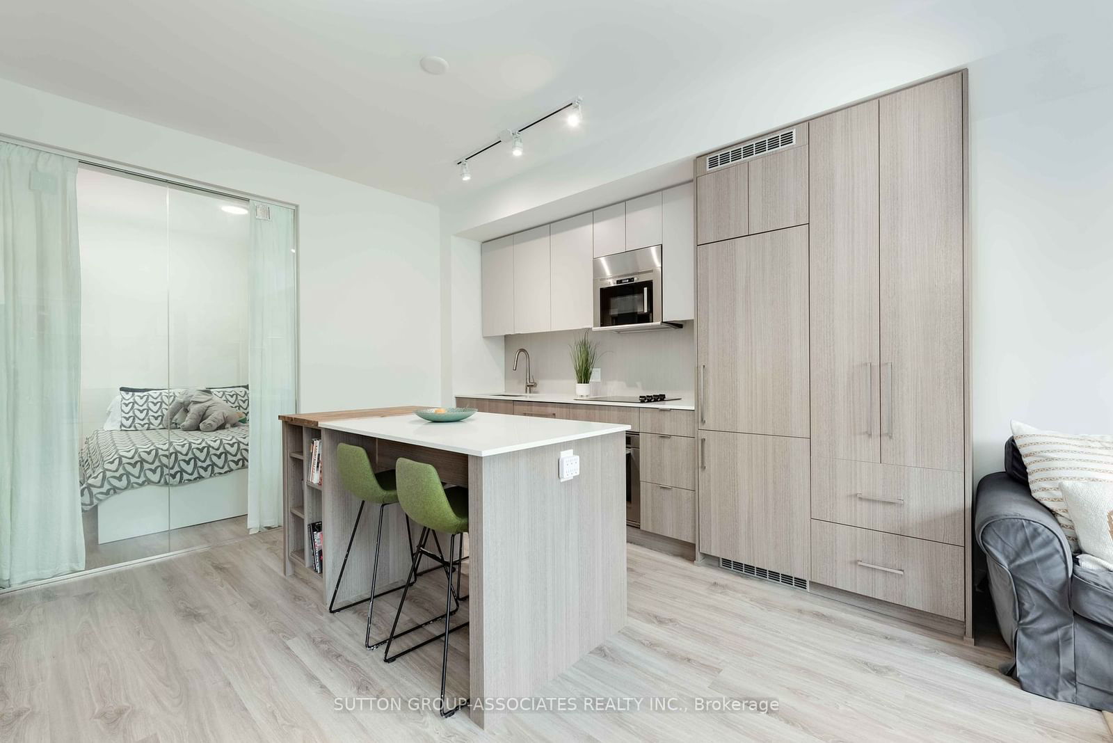 840 St Clair Ave W, unit 318 for sale - image #8