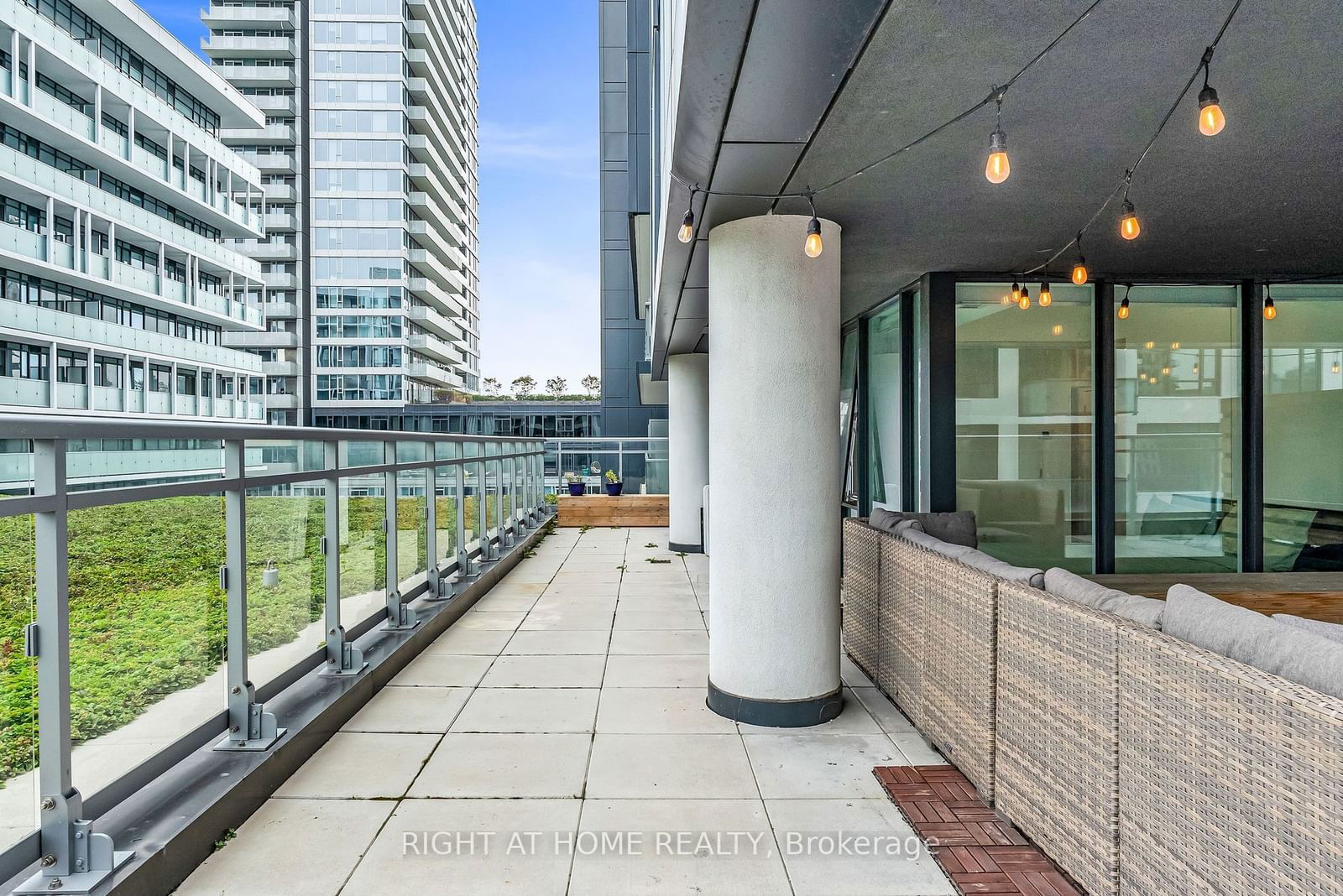 225 Sumach St, unit 510 for sale - image #22