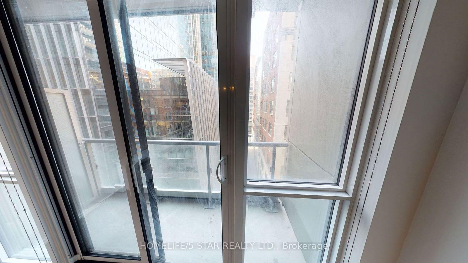 70 Temperance St, unit 614 for rent - image #6