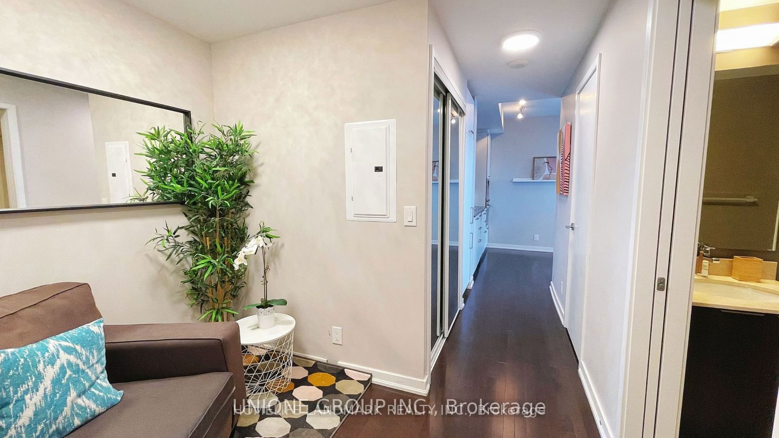 14 YORK St, unit 4105 for rent - image #10