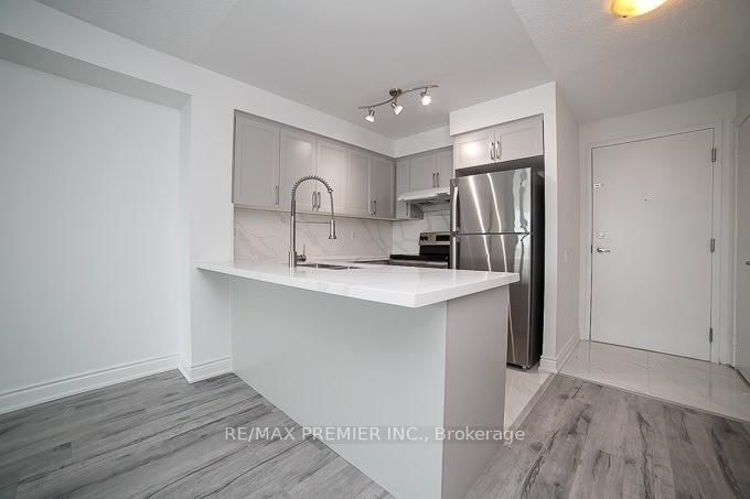 525 Wilson Ave, unit 707 for rent - image #1