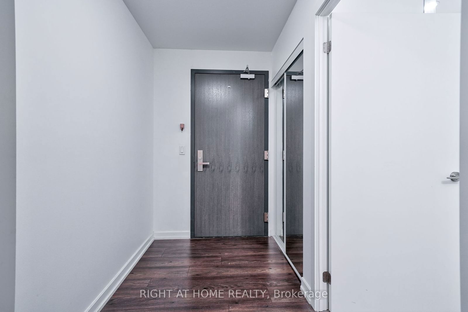 50 Forest Manor Rd S, unit 2201 for rent - image #5