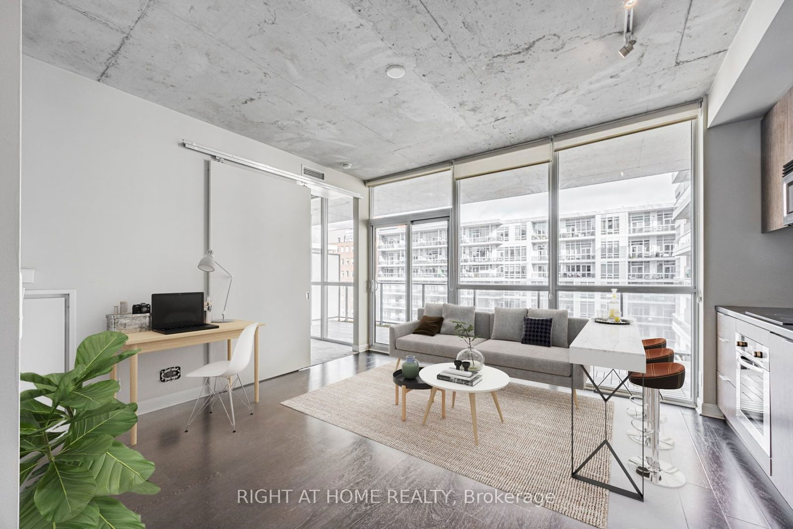 478 King St W, unit 815 for sale - image #4