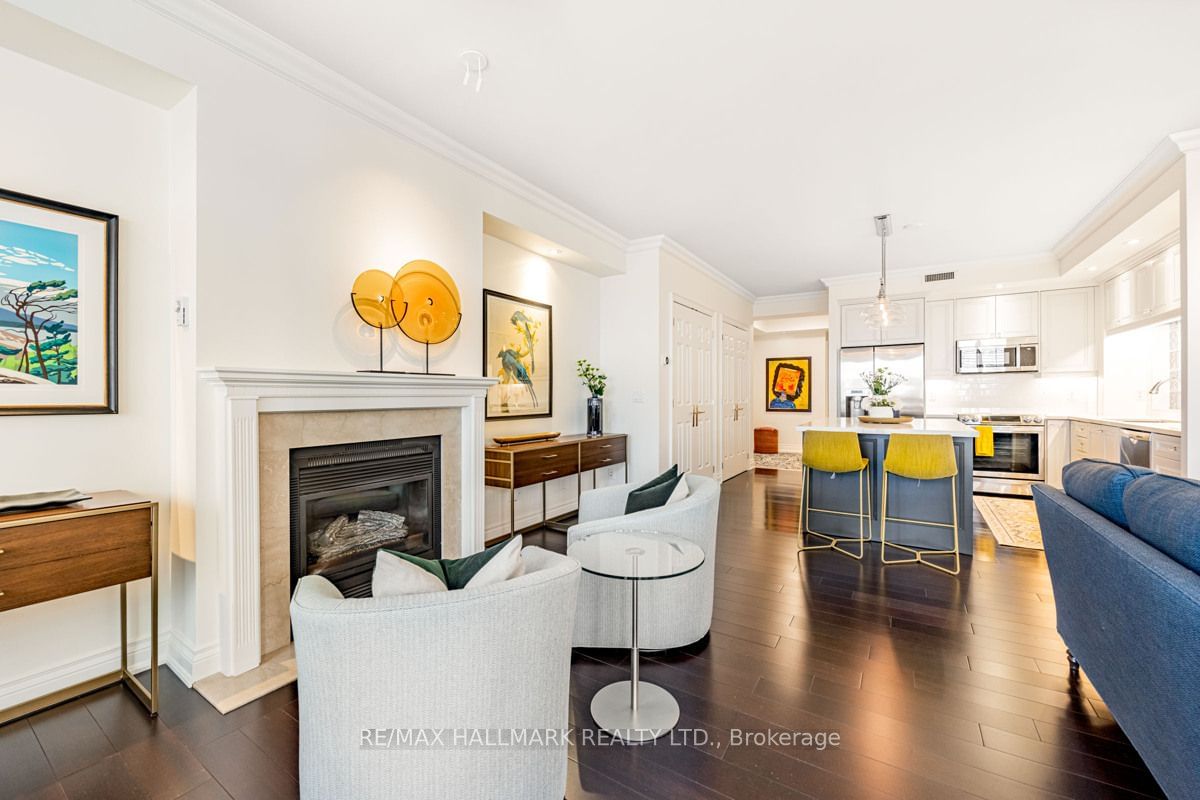 8 Sultan St, unit 301 for sale - image #13