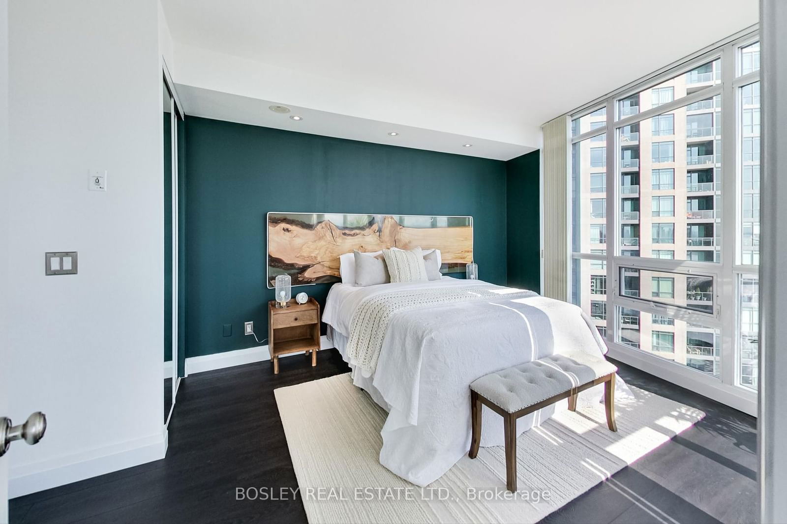 231 Fort York Blvd, unit 2403 for sale - image #16