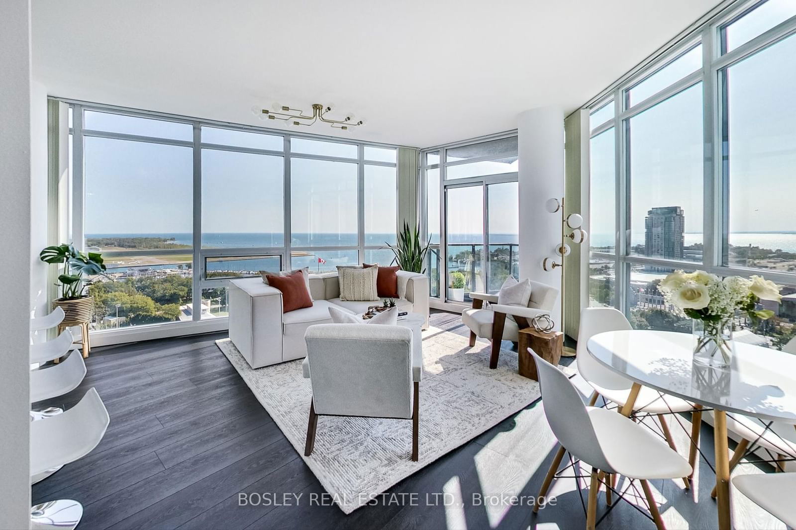 231 Fort York Blvd, unit 2403 for sale - image #2