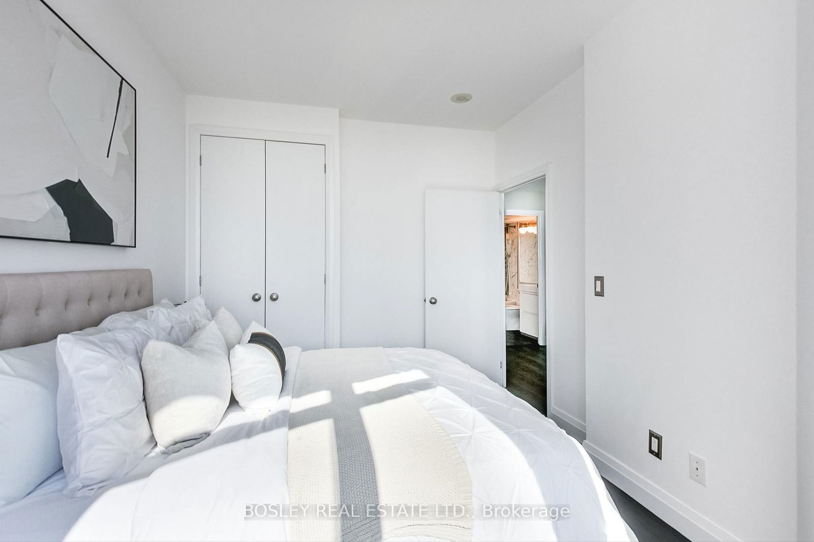 231 Fort York Blvd, unit 2403 for sale - image #22