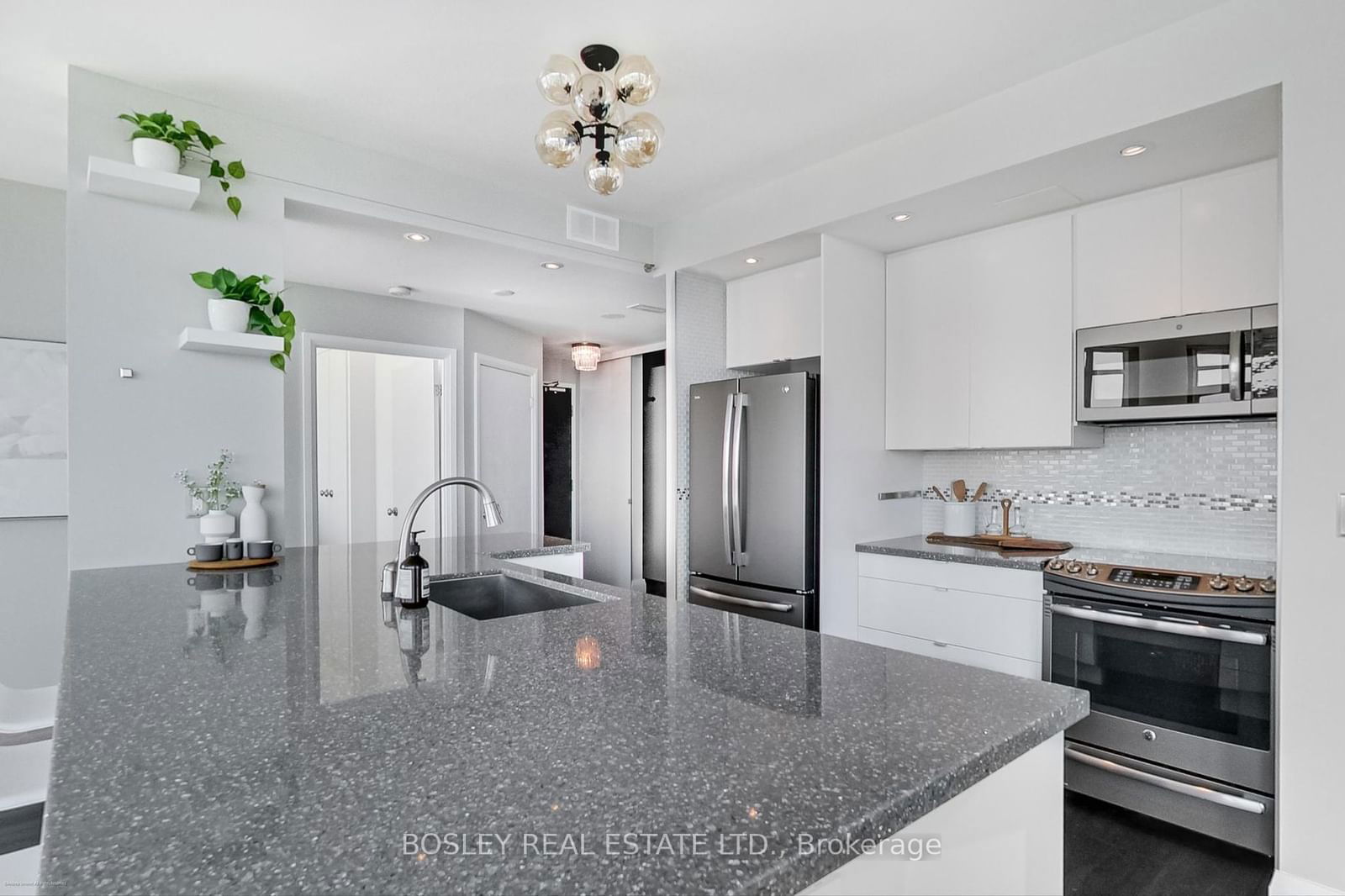 231 Fort York Blvd, unit 2403 for sale - image #9