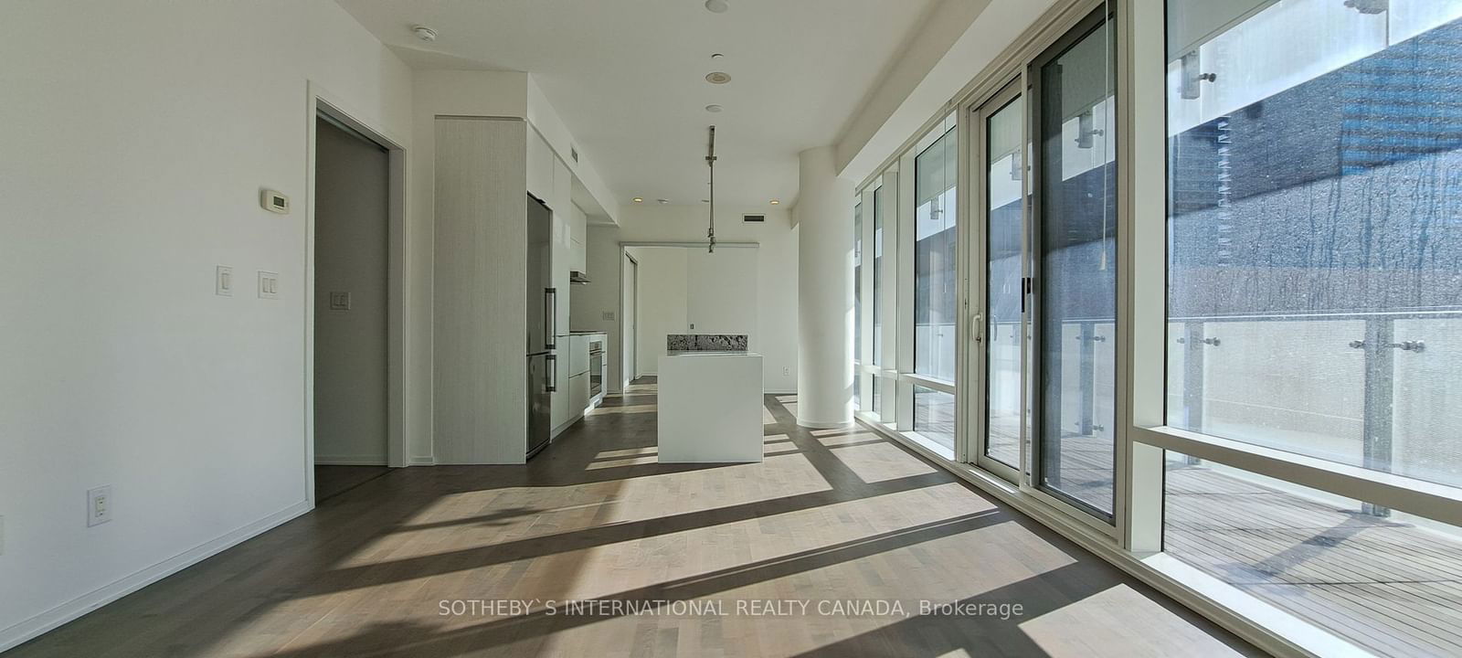 1 Bloor St E, unit 310 for rent