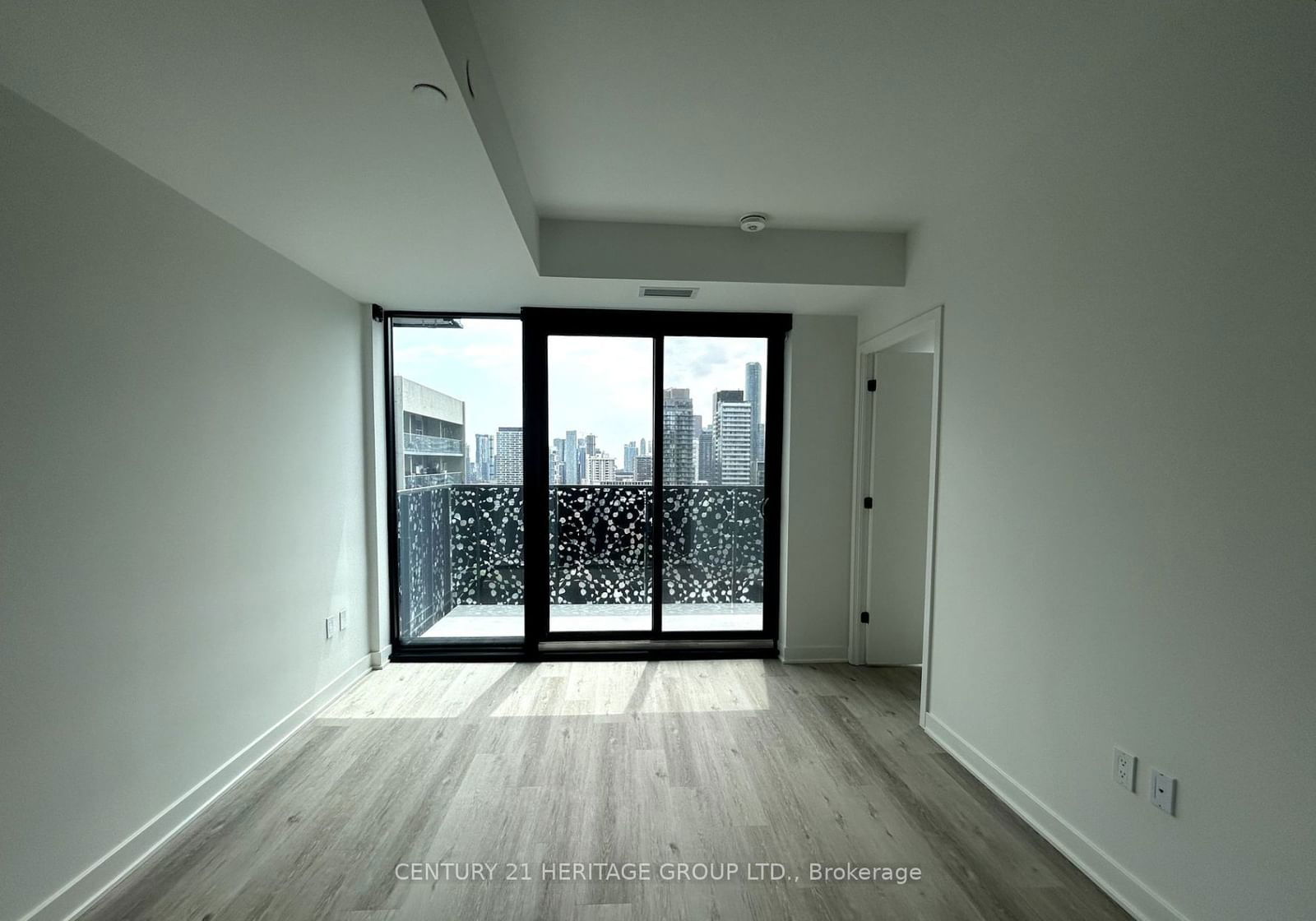 55 Charles St E, unit 3905 for rent - image #18