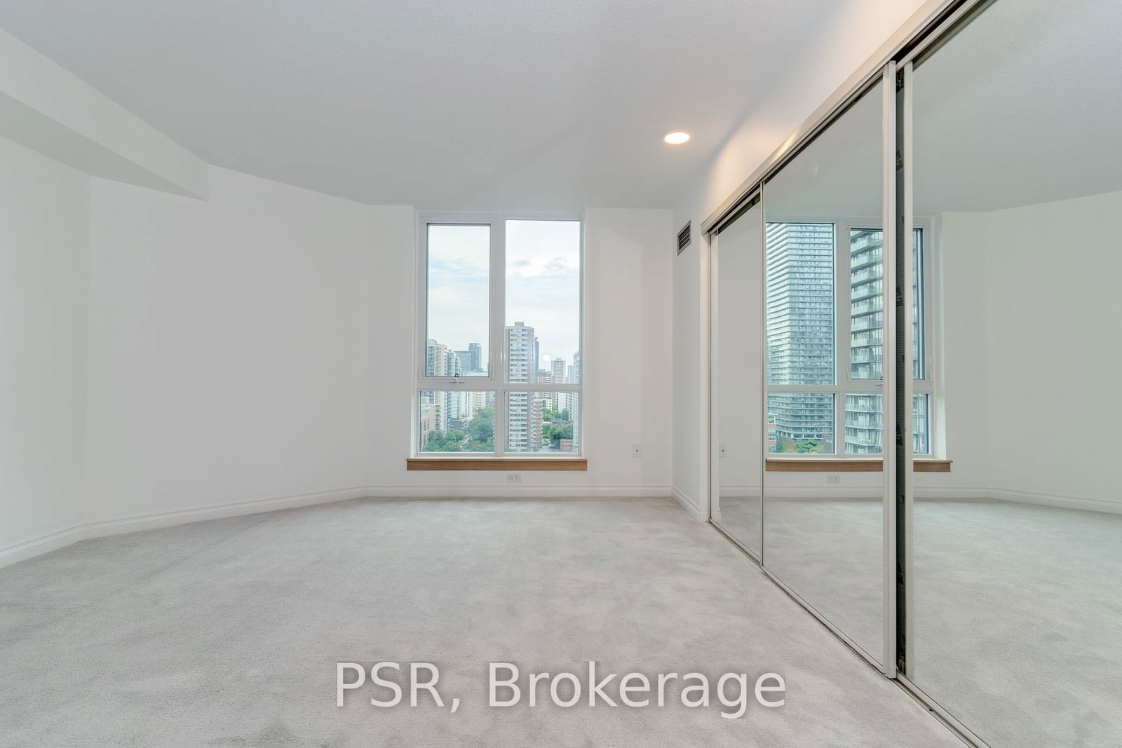 1055 Bay St, unit 1805 for rent - image #18