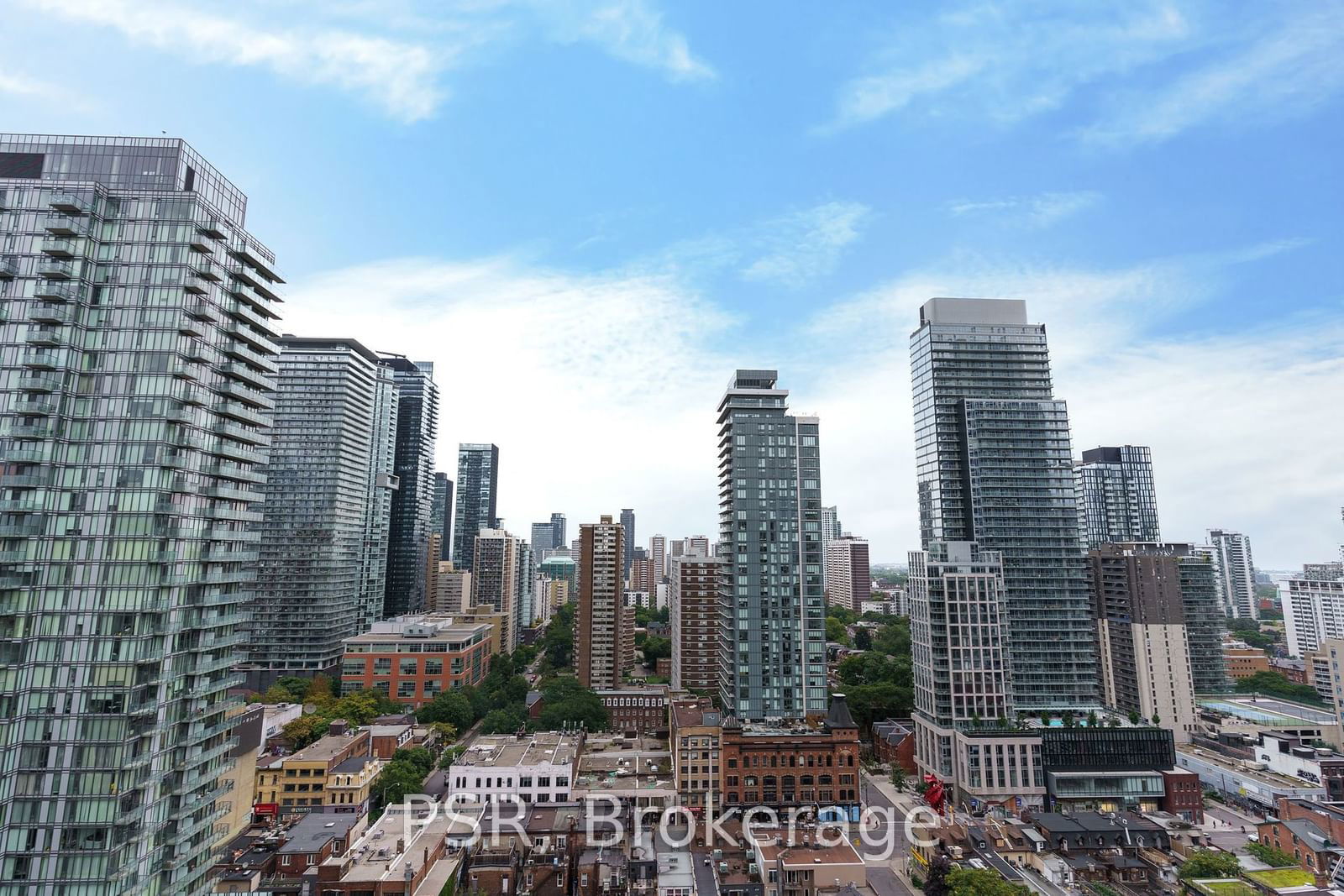 1055 Bay St, unit 1805 for rent