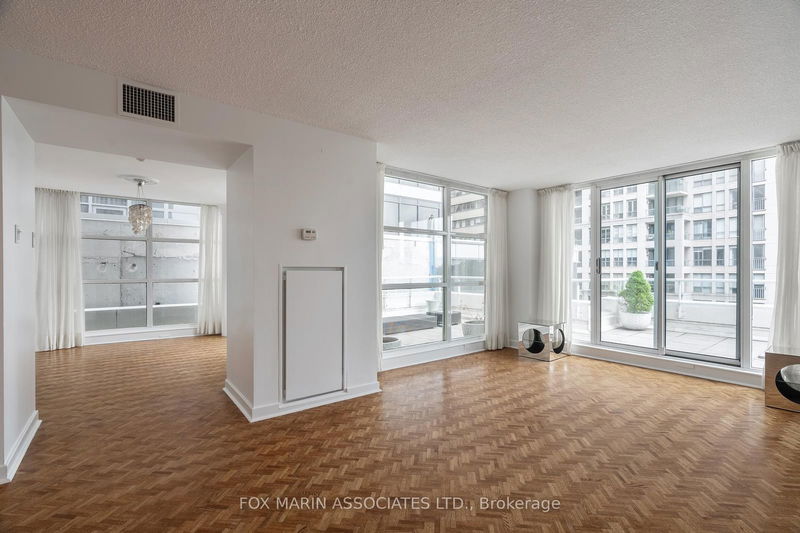 409 Bloor St E, unit 501 for rent - image #1