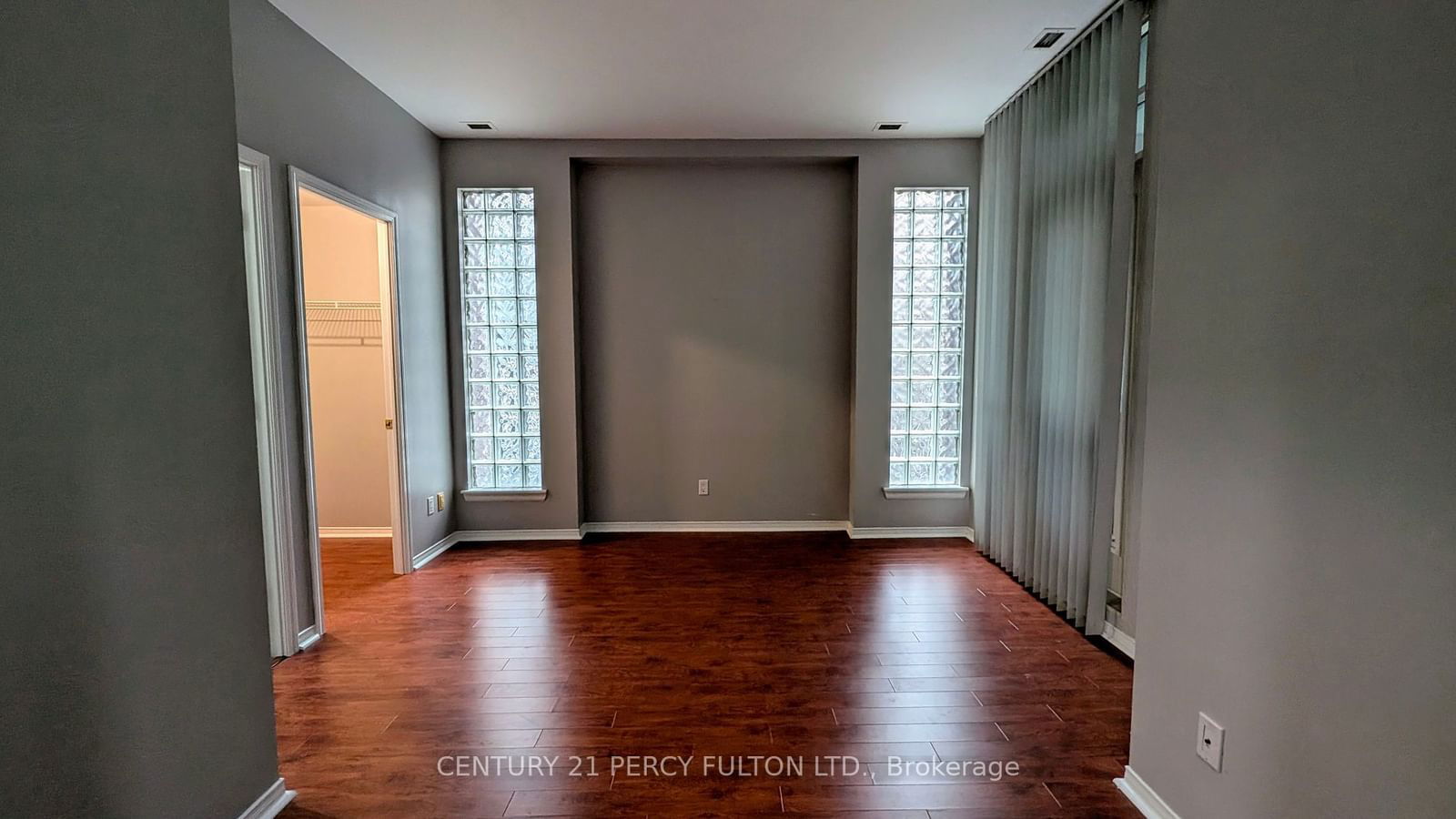 7 King St E, unit 1506 for rent