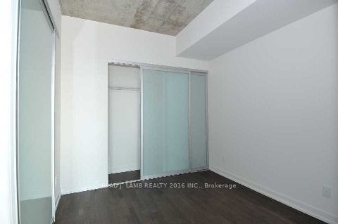 95 Bathurst St, unit 918 for rent - image #9