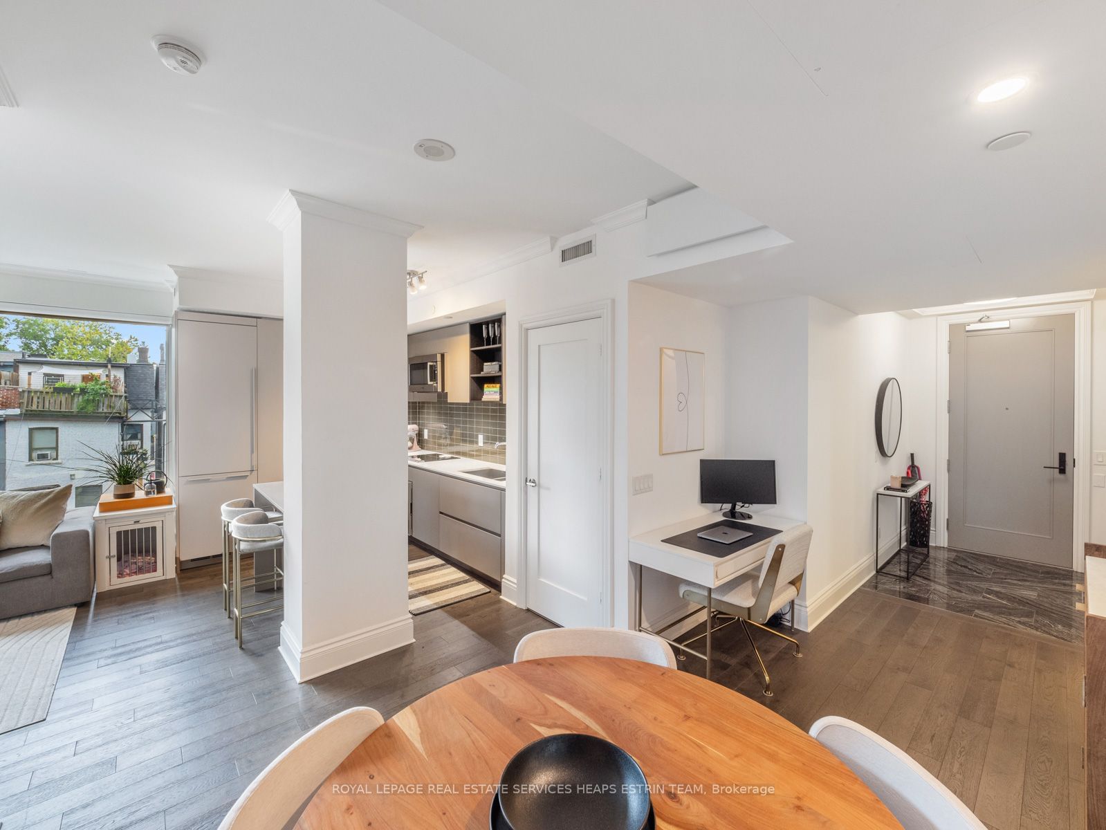 128 Pears Ave, unit 306 for sale - image #12