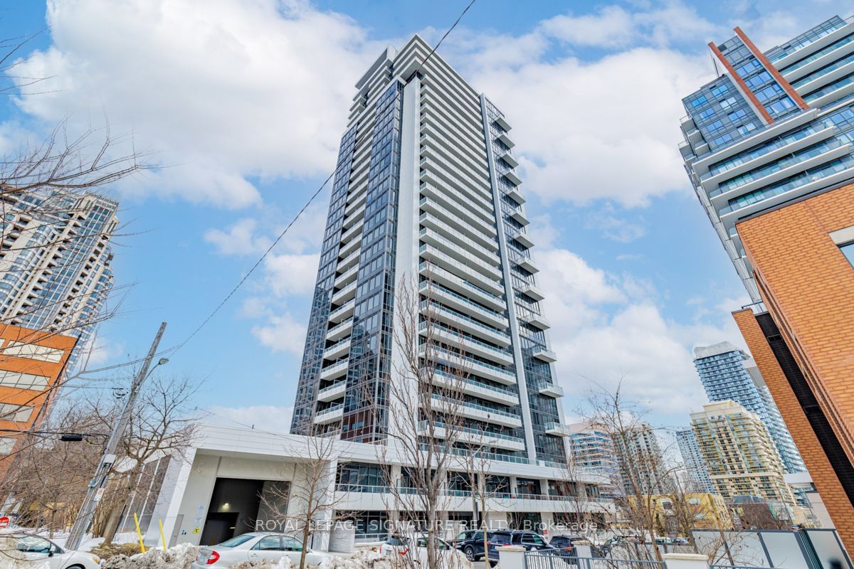 75 Canterbury Pl, unit PH506 for rent - image #2