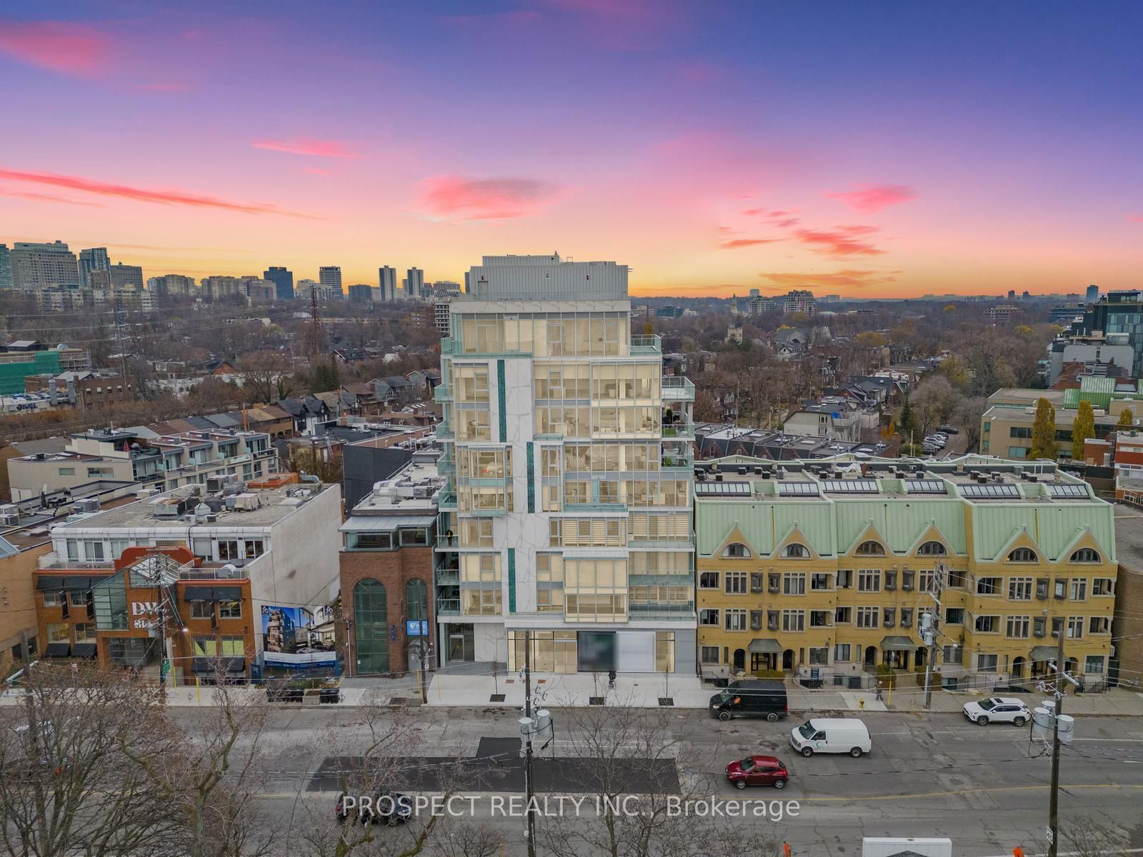 346 Davenport Rd E, unit 403 for sale - image #1