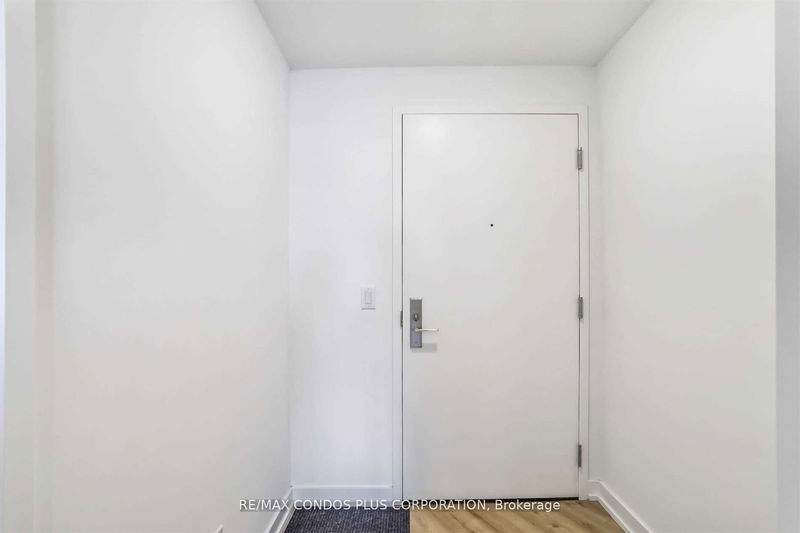 135 East Liberty St S, unit 1402 for sale - image #1