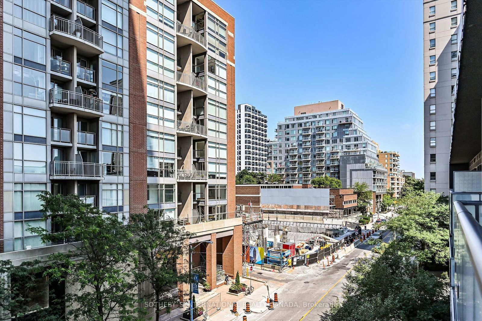 1815 Yonge St, unit 507 for sale