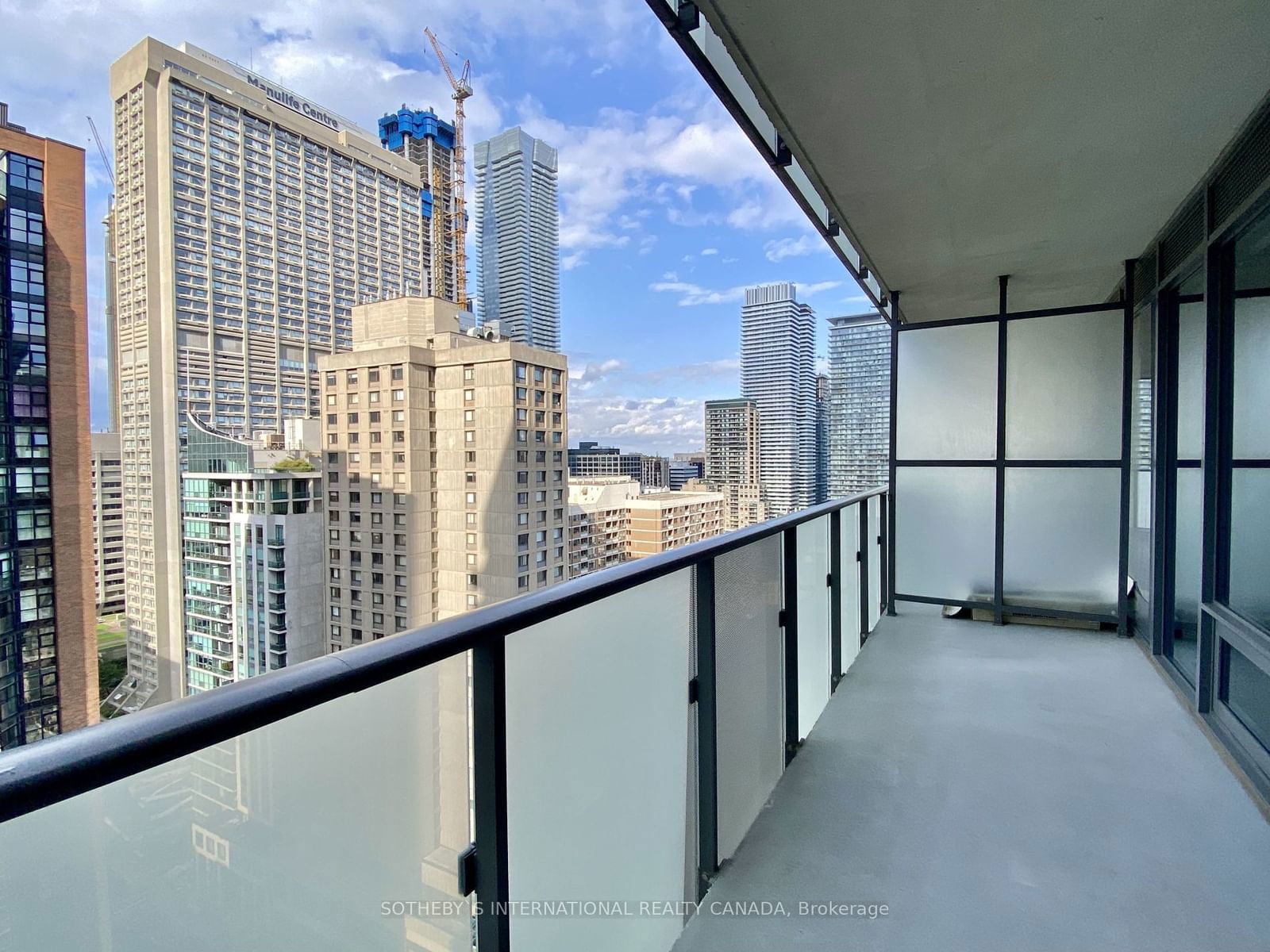 1080 Bay St, unit 2309 for rent