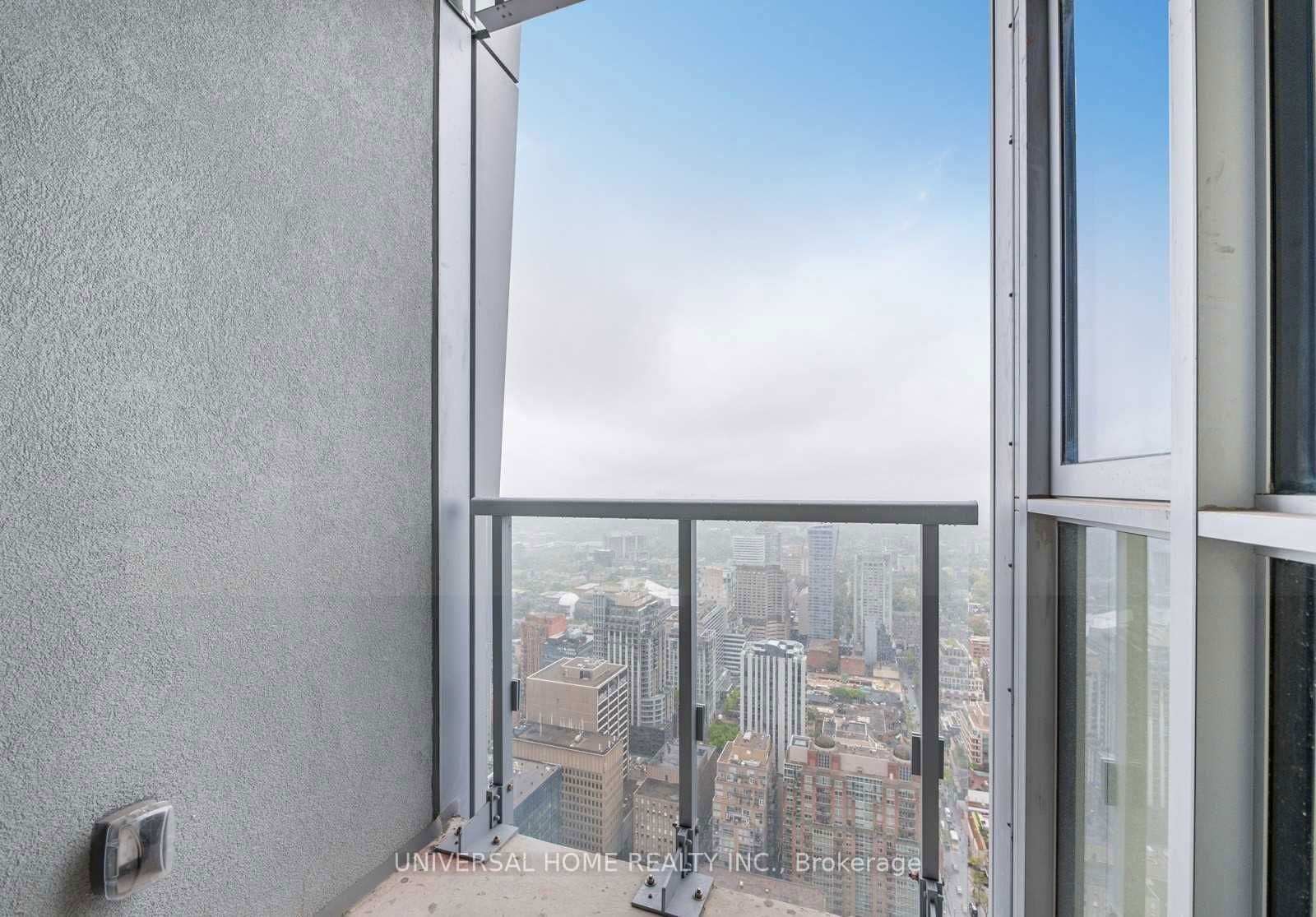 1 Yorkville Ave, unit 5002 for rent - image #15