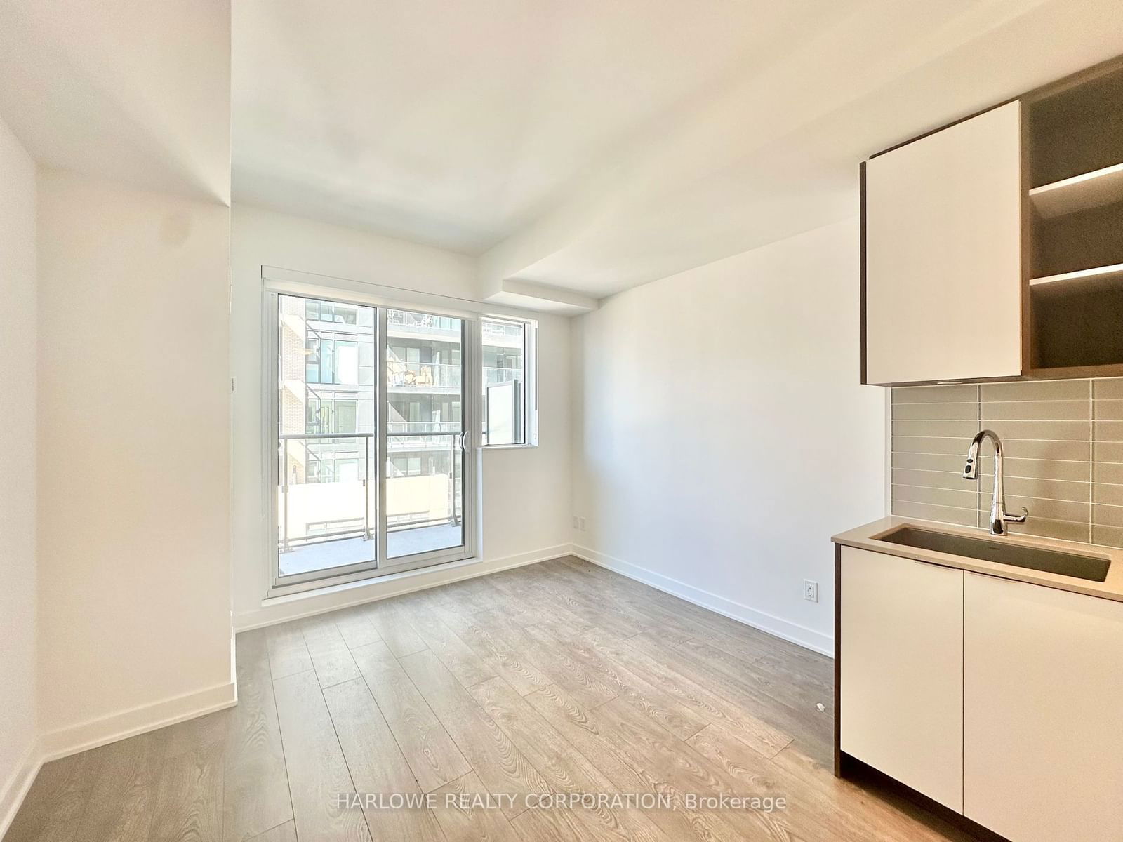 543 Richmond St W, unit 914 for rent - image #5