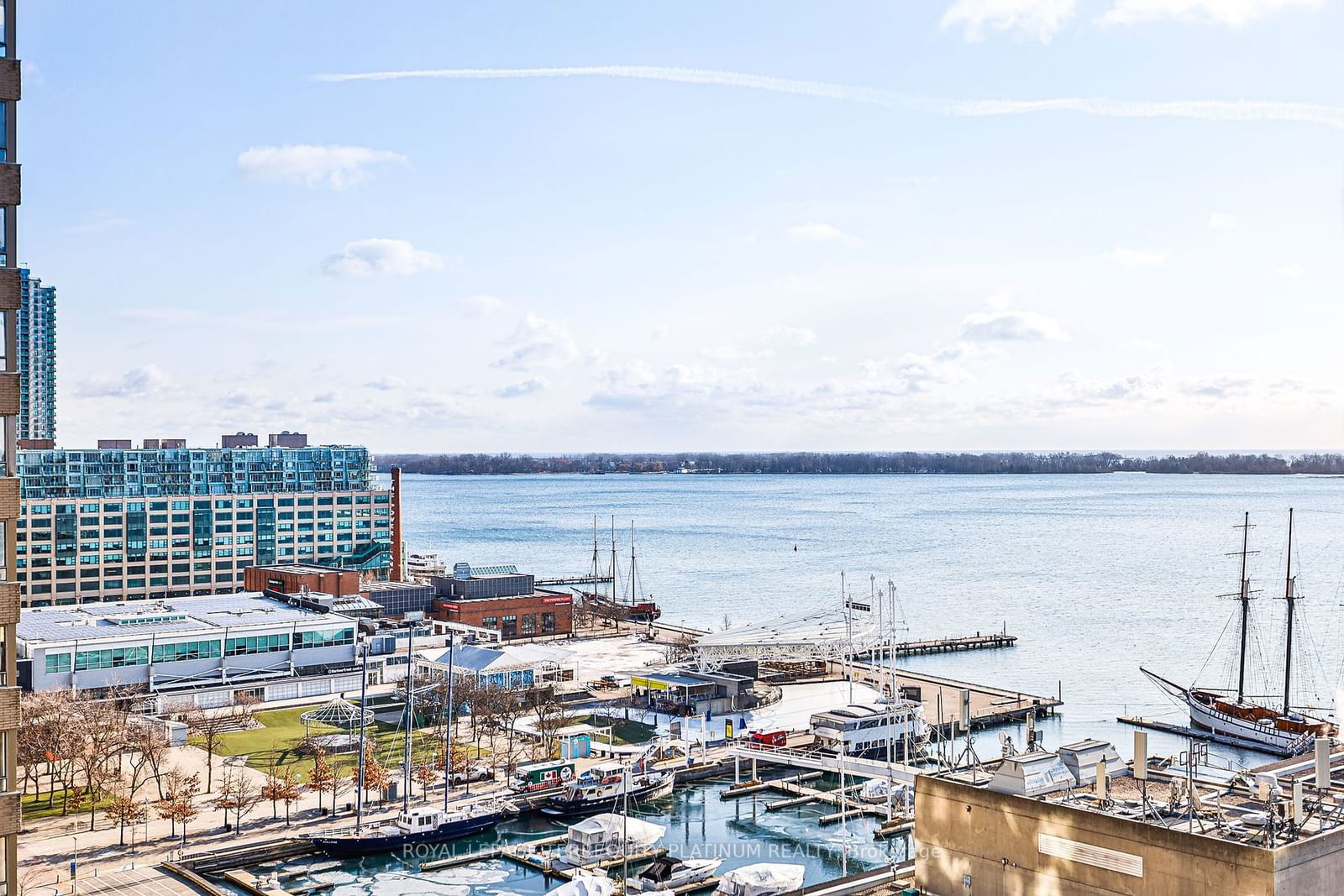 270 Queens Quay W, unit 1408 for sale