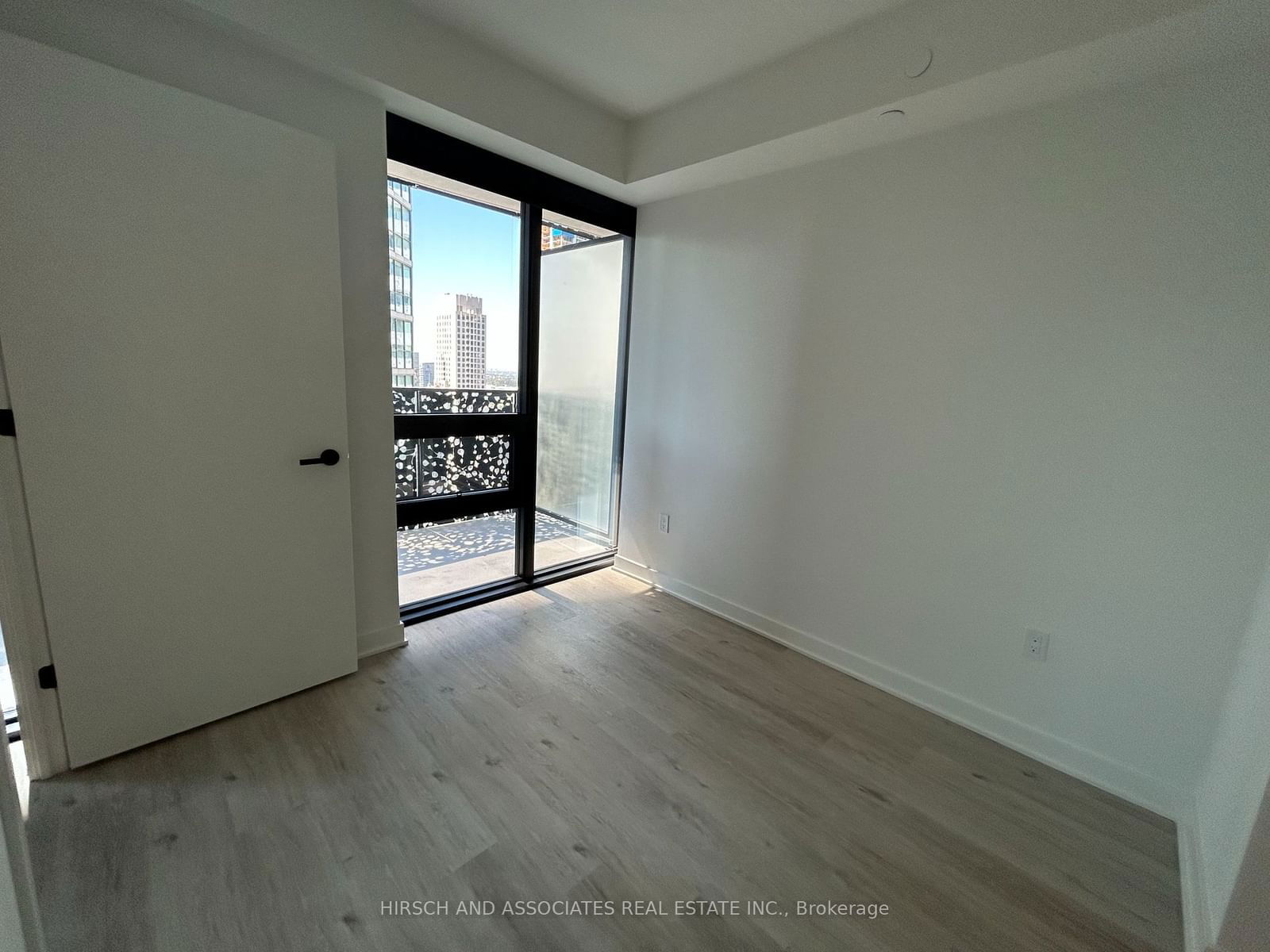 55 Charles St E, unit 4008 for rent - image #18