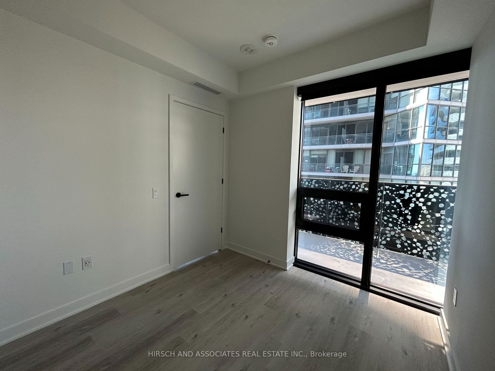 55 Charles St E, unit 4008 for rent - image #20