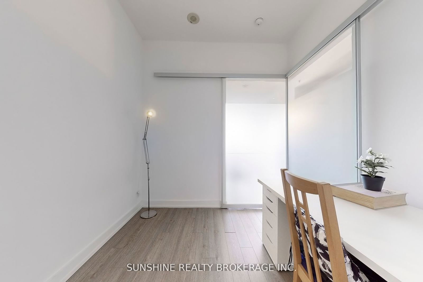 6 Parkwood Ave E, unit 709 for rent - image #6