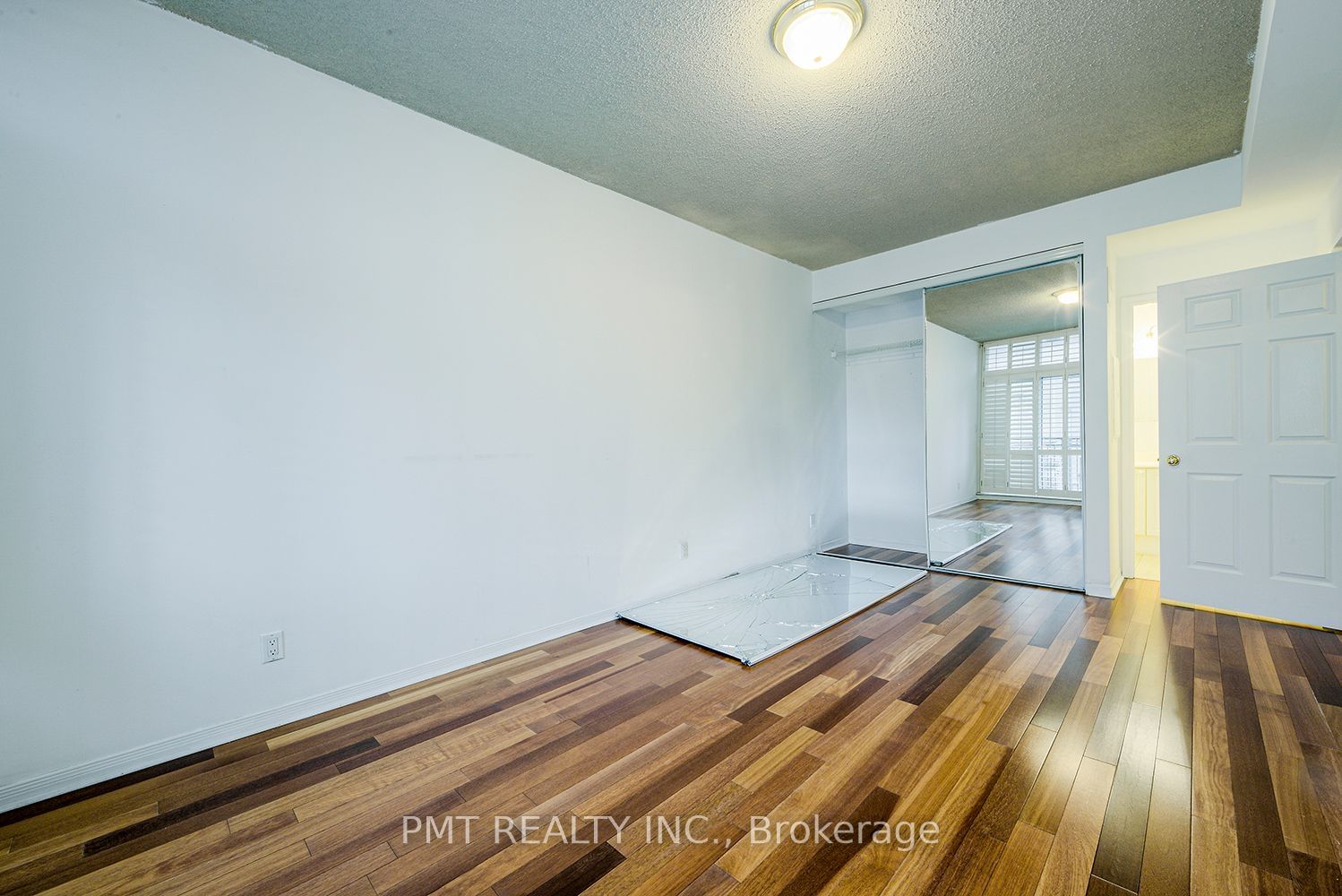 39 Jarvis St, unit 316 for rent - image #19