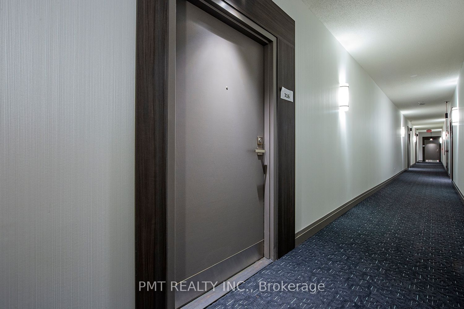 39 Jarvis St, unit 316 for rent - image #24