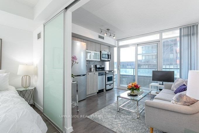 36 Lisgar St, unit 723 for sale - image #5