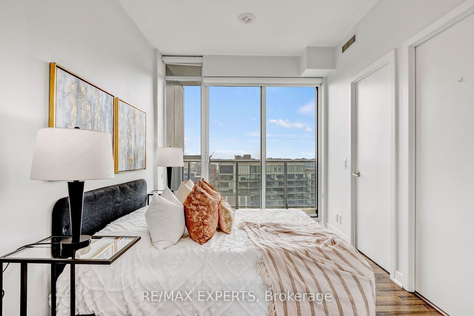 120 Parliament St, unit 1608 for sale - image #11