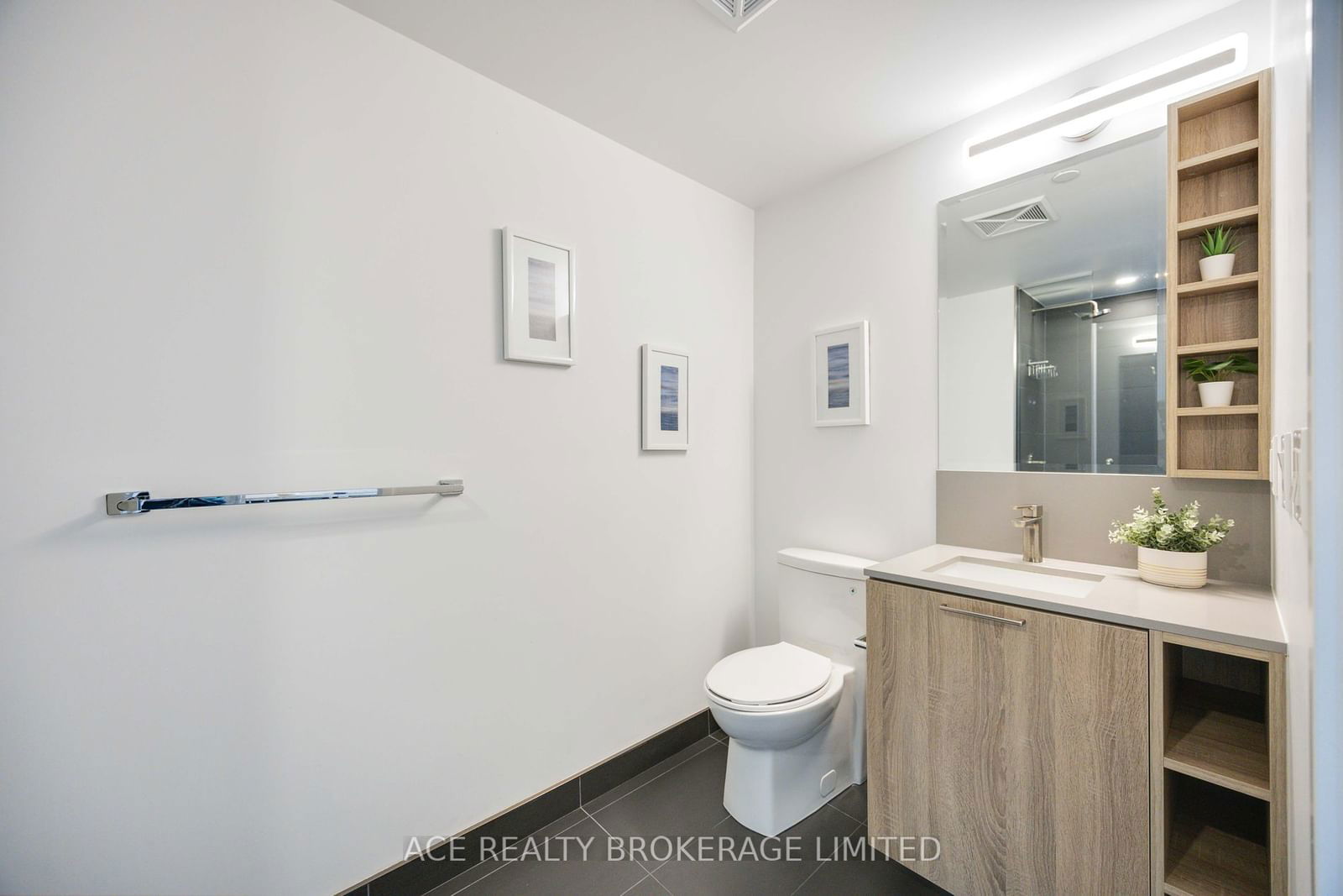 19 Western Battery Rd, unit 2607 for sale