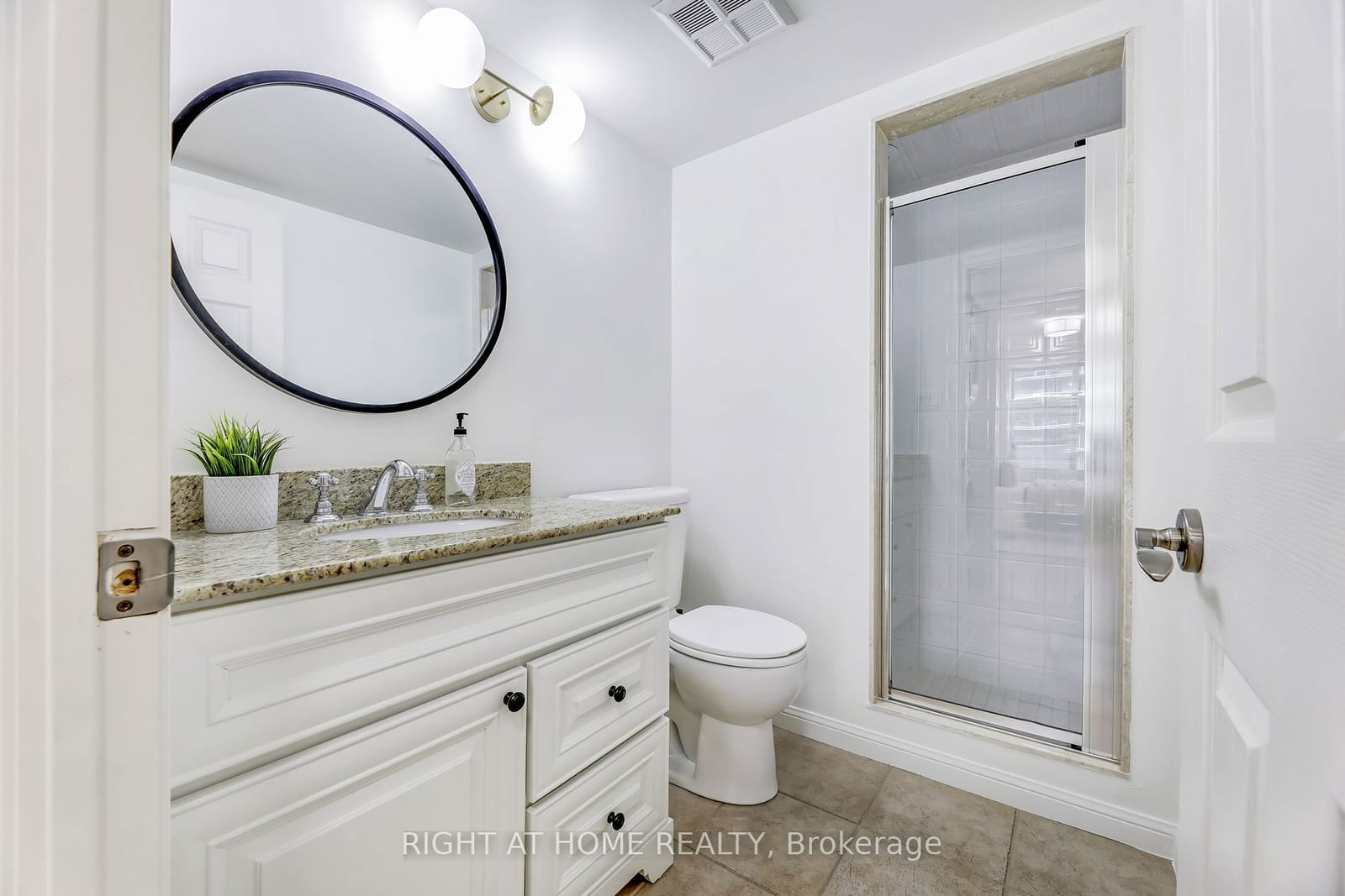 188 Redpath Ave, unit 601 for sale - image #22