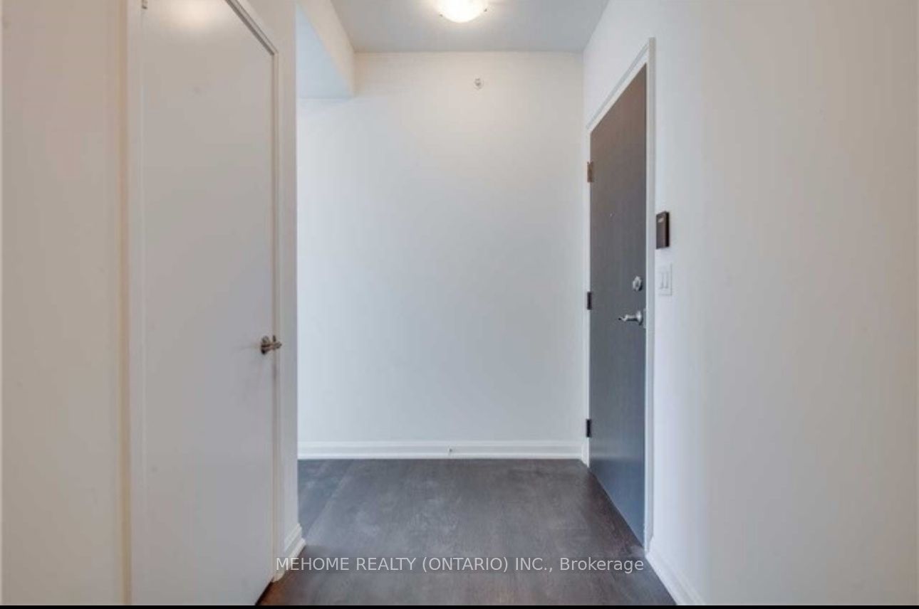 9 Bogert Ave, unit 1002 for rent - image #4