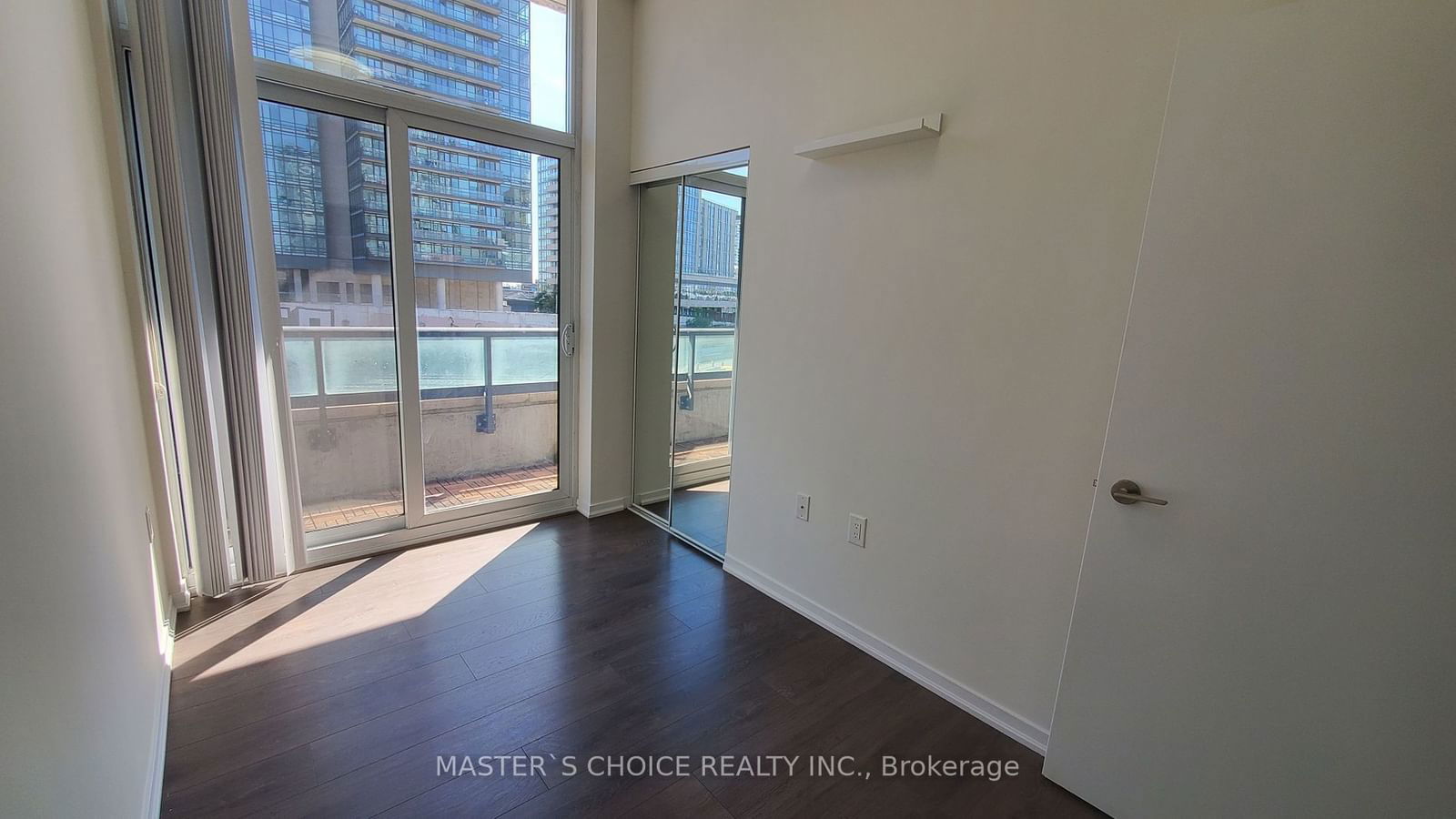 36 Lisgar St, unit 319W for rent - image #8