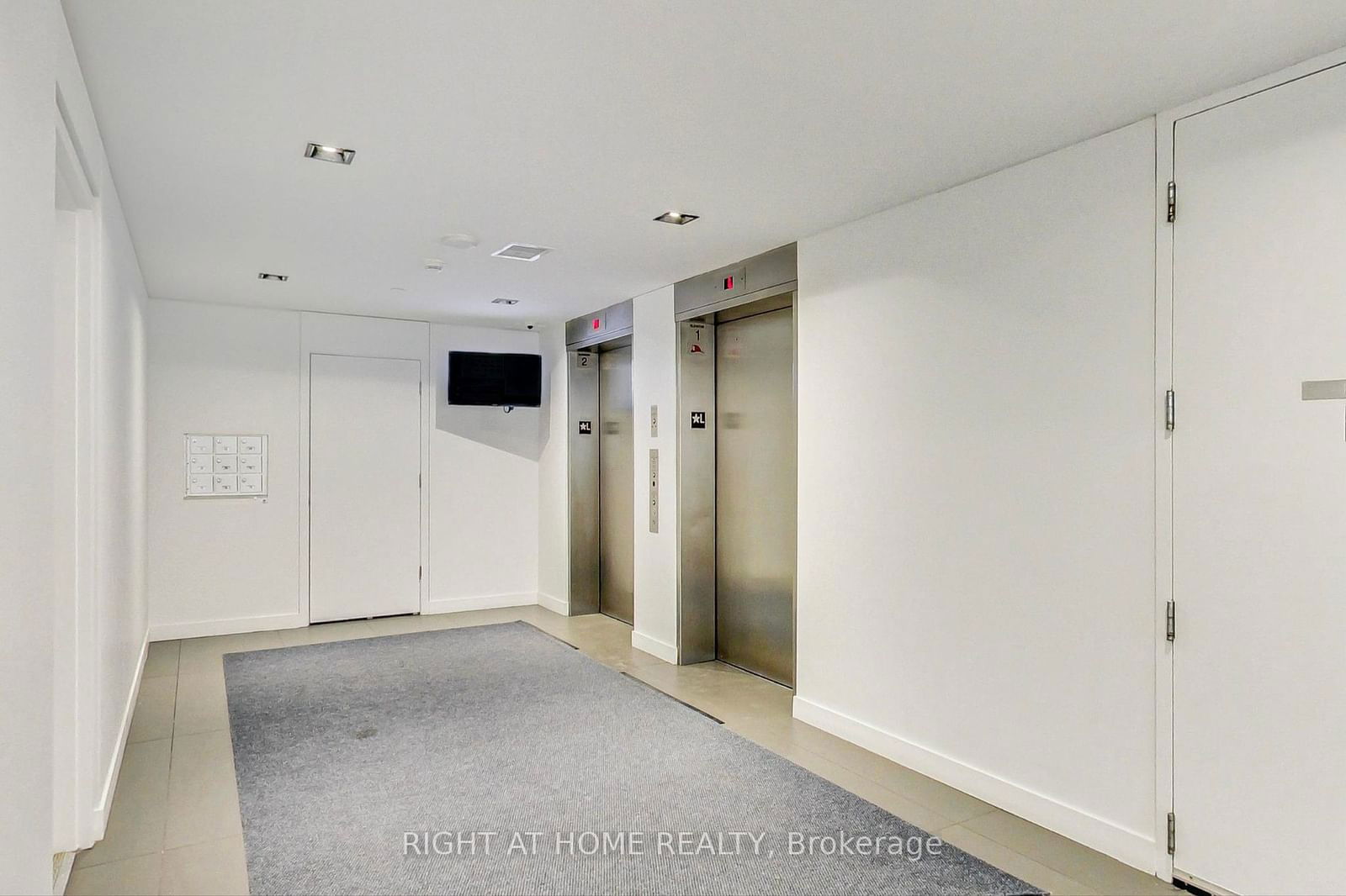 32 Trolley Cres, unit 1003 for rent - image #5