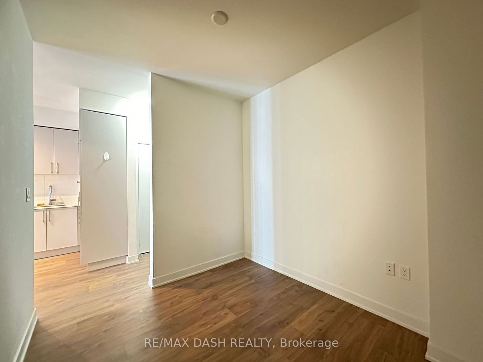 576 Front St W, unit 1213E for rent - image #19