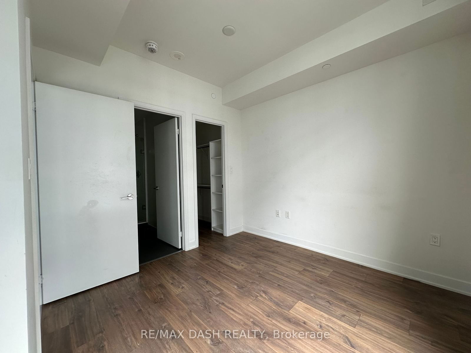 576 Front St W, unit 1213E for rent - image #26