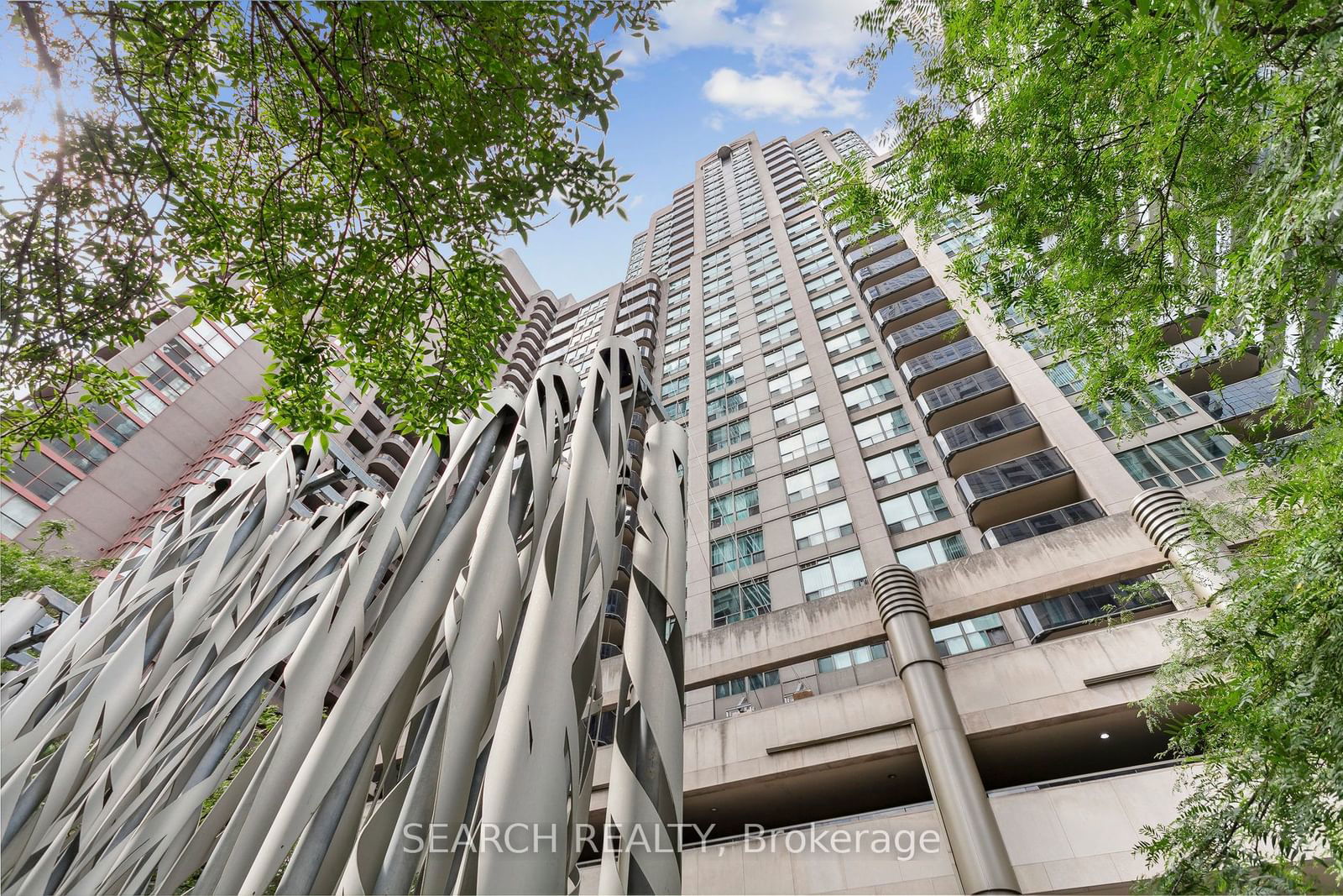 750 Bay St, unit 1503 for sale