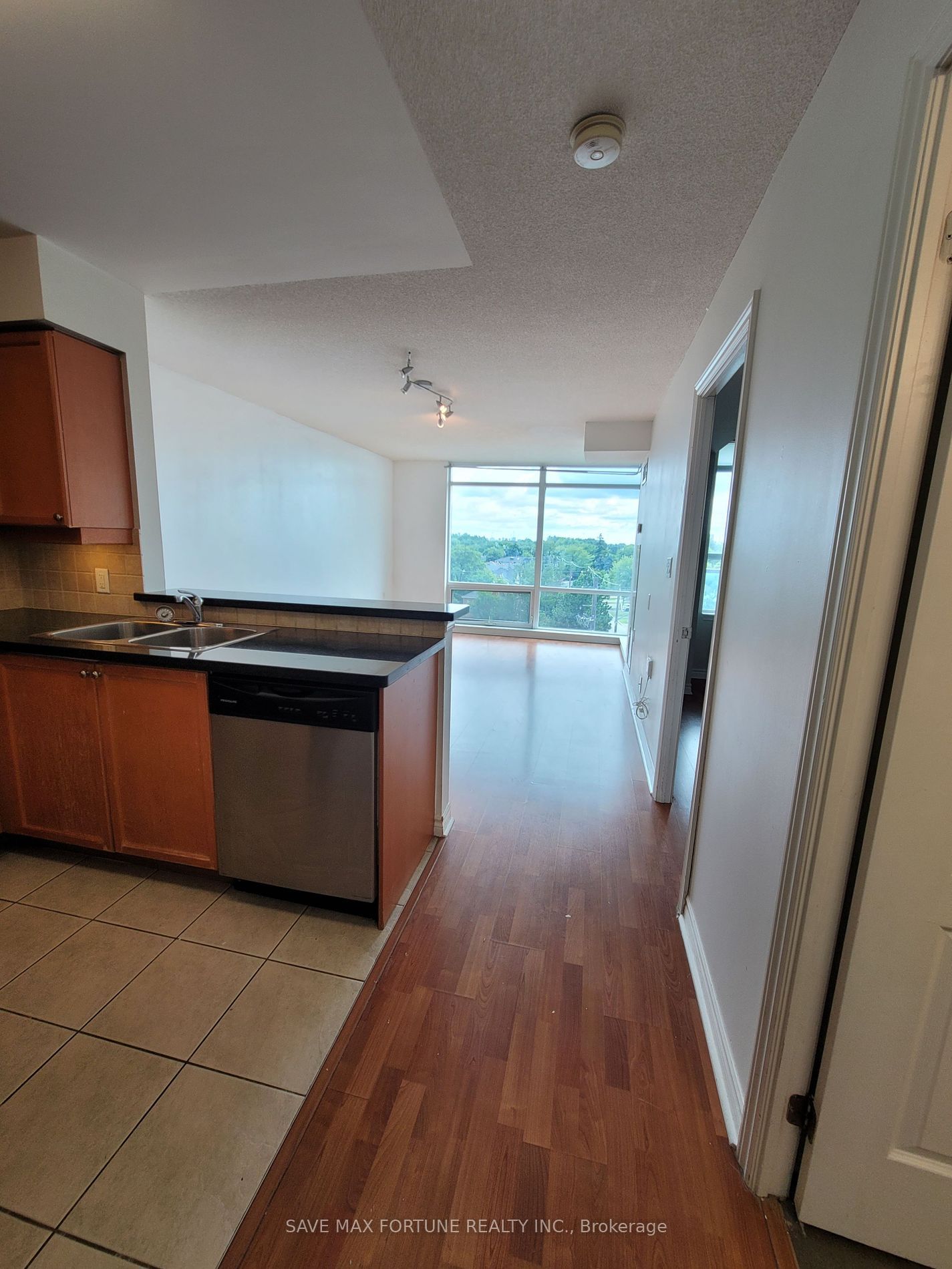 3840 Bathurst St, unit 609 for sale - image #4