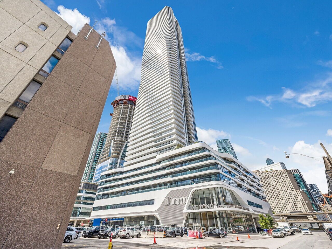 28 Freeland St, unit 4904 for rent - image #1