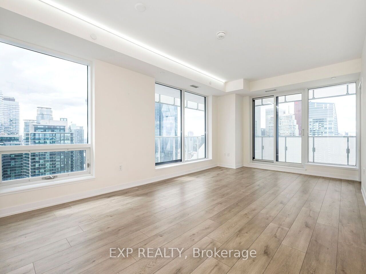 28 Freeland St, unit 4904 for rent - image #21