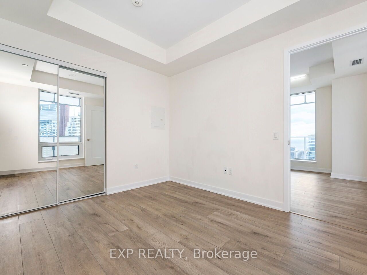 28 Freeland St, unit 4904 for rent - image #24